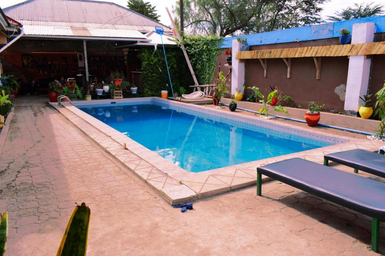 Arusha Safari Hostel Exterior foto